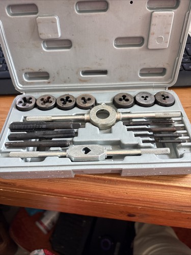 Taps and die set case - taps,