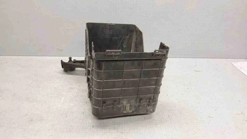 Passat 3c2 battery cover - battery,