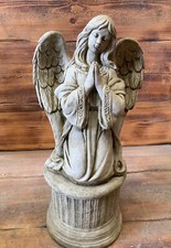 STONE GARDEN PRAYING ANGEL WOMAN GIRL ON PLINTH STATUE ORNAMENT
