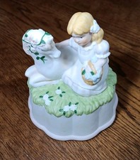 Unicorn figurine San Francisco Music box vtg rotating moving fairy tale flowers