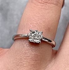 18 ct Gold Diamond .30ct