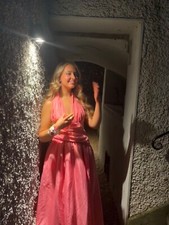 NBD ‘Chey’ gown Revolve - size UK 8-10, only worn once, worn halter/ one shoulde