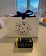 CHANEL LE VERNIS NAIL COLOUR -