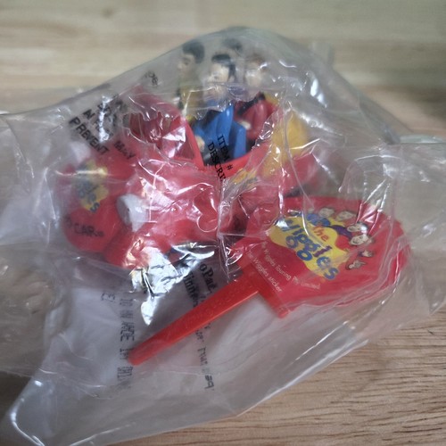 The wiggles 2003 big red - 2003,