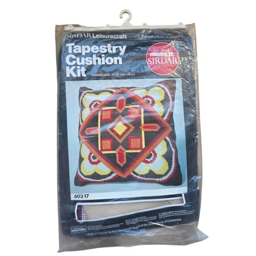 Tapestry cushion kit retro - tapestry,