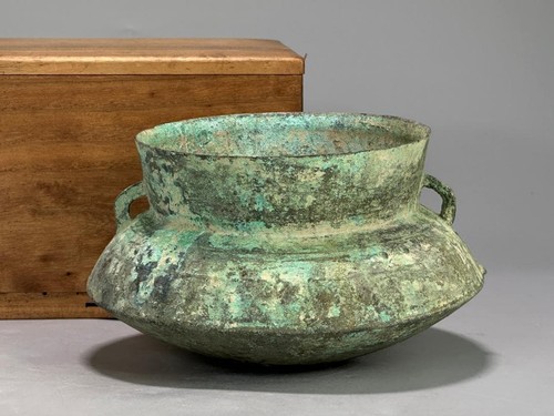 Bronze ware double eared - bronze, ware,