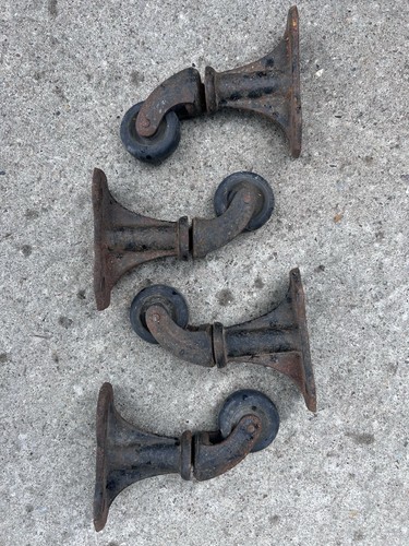 Set four antique swivel - four,