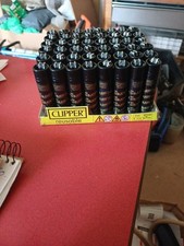 A New Reusable Black Clipper