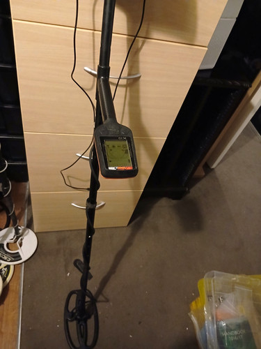 Quest x10 ground search - x10, metal