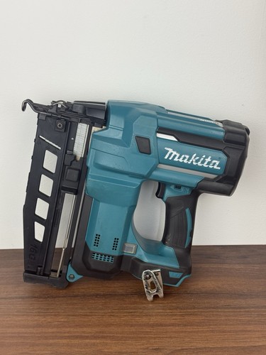 Makita 18v lxt gauge - lxt,