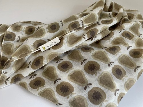 Uniqlo orla kiely beige - orla, fruit