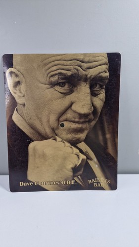 Dave courtney obe metal - courtney,