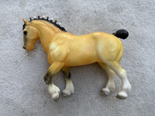 Retired breyer horse 824 - breyer, #824