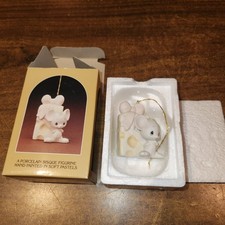 Precious Moments: Mouse With