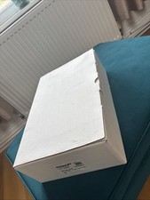 Power inverter 12v to 240v