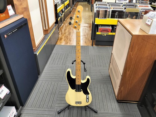 Fender japan serial - fender,