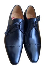 Barker Studio Oxford Black
