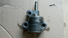 BSA B50 OIL PUMP  NOS 71 3001