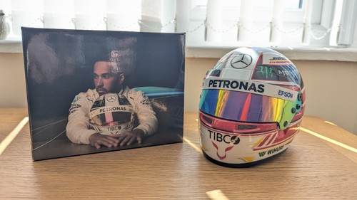 Lewis hamilton mercedes - lewis,