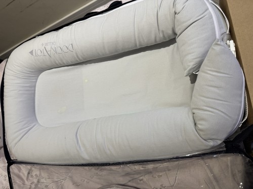 Dockatot deluxe baby pod - dockatot, deluxe+