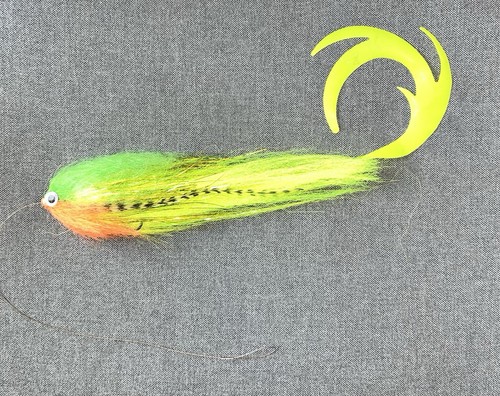 Large pike fly - large,