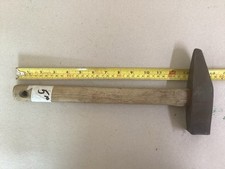 Stone Mason’s Concave Dressing Walling Hammer 2.5lb (Ref M5)