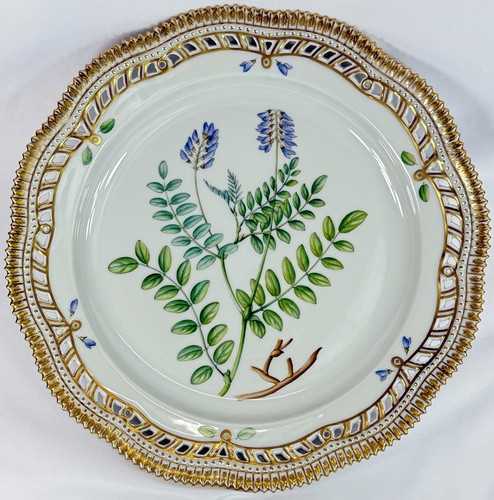 1957 royal copenhagen flora - 1957,