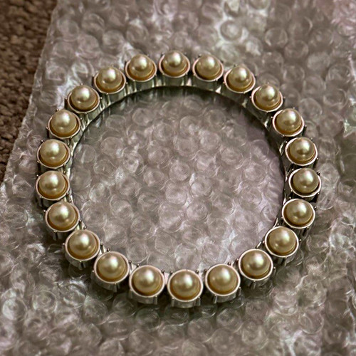 Silver tone pearl glass - pearl,