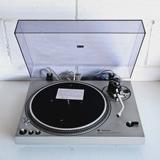 Technics SL-1700 Direct Drive