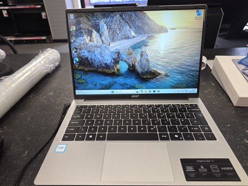 Acer aspire lite w11 - acer,