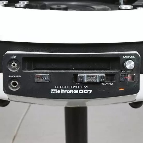 Weltron 2007 cassette player