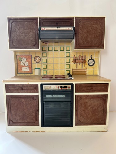 Sindy kitchen 1980 - kitchen, 1980’s