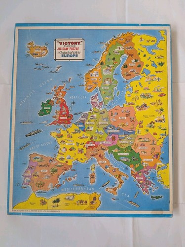 Vintage wooden victory puzzle - ,