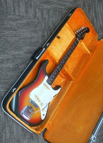 Guyatone bizarre offset - guyatone, lg-23