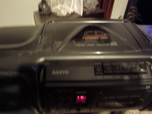Sanyo tape radio - sanyo,