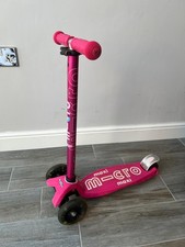 Maxi Micro Scooter Deluxe Led