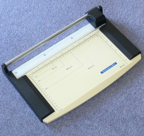 Print paper trimmer rotary - print, a4