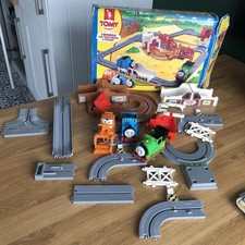 Vintage 1990s Tomy Thomas The Tank Engine Big Loader Construction Set READ DESC.