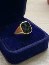 Gents Yellow Gold Ring Signet