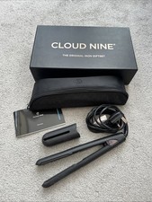 Cloud Nine Hair Straighteners The Original Iron Giftset - Used Twice - C9-M1.2