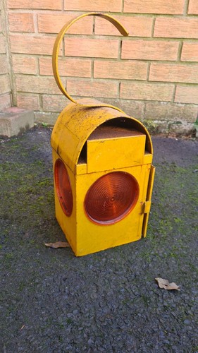 Vintage chalwyn yellow - chalwyn,