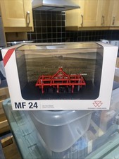 UNIVERSAL HOBBIES 6452 1:32