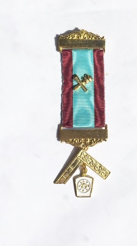 Mark mason past master breast - mason,