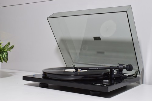 Pro ject essential iii - pro-ject,