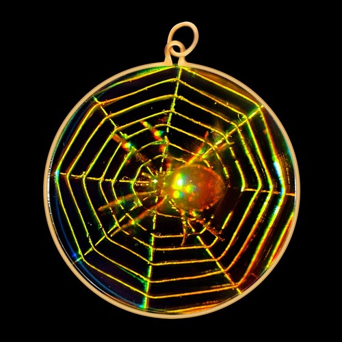9ct gold hologram pendant - gold,