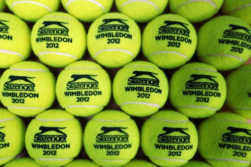 100 used tennis balls dogs - 100,