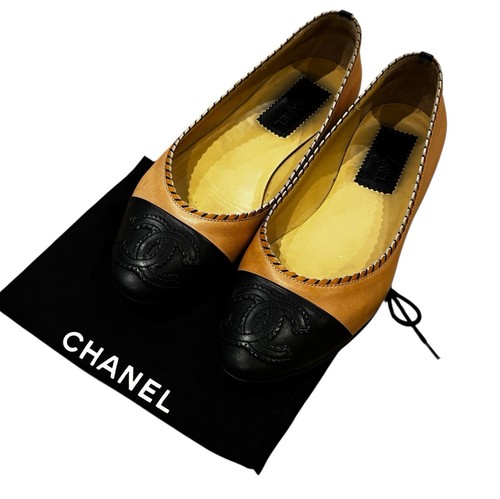 Chanel beige black leather - chanel,