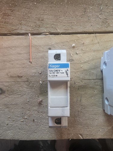 Hager din rail mountable - rail,