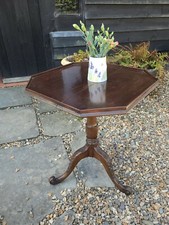 A Fantastic Chippendale Period  Tilt Top Table Georgian 