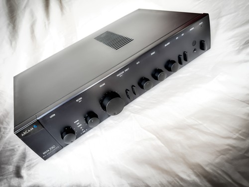 Arcam delta 290 integrated - arcam,
